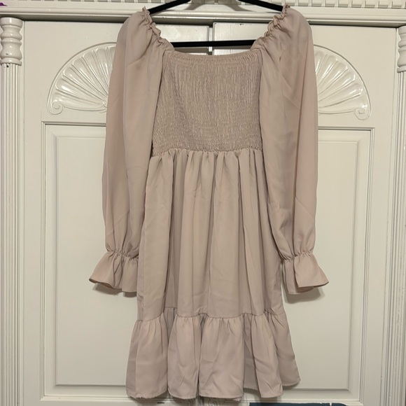 SHEIN Dresses & Skirts - SHEIN Off Shoulder Puff Sleeve Mini Dress Pink Size L